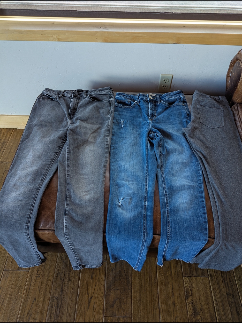 Vera Wang, Lauren Conrad Jeans/Pants Bundle - Gray, Blue, Charcoal